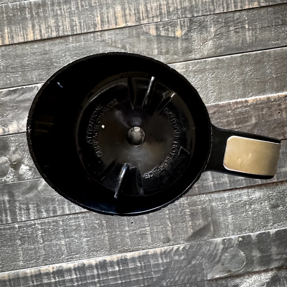 Ninja Coffee Bar Brewer 6 Cup Glass Carafe Pot with Lid/Stem Part 8" x 5.5" - Picture 2 of 5